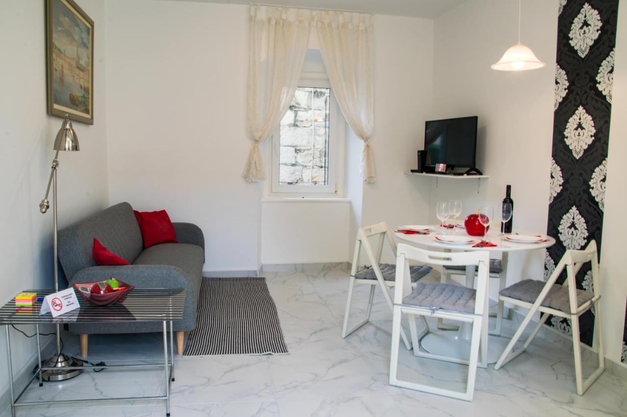 I Smile Apartment สปลิท ภายนอก รูปภาพ